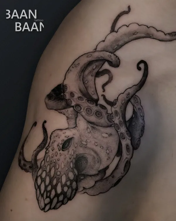 blackwork baantattoo